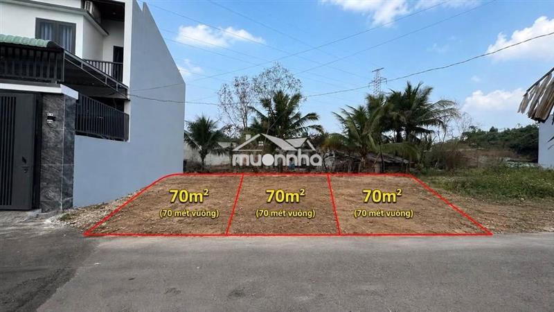 Bán 3 nền đất đẹp ngay gần cổng 11 - sổ riêng thổ cư -khu vực ko ngập