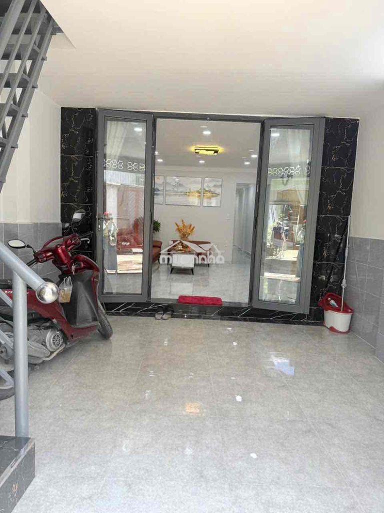 Nhà phố sát trung tâm quân 7 - Ảnh 3