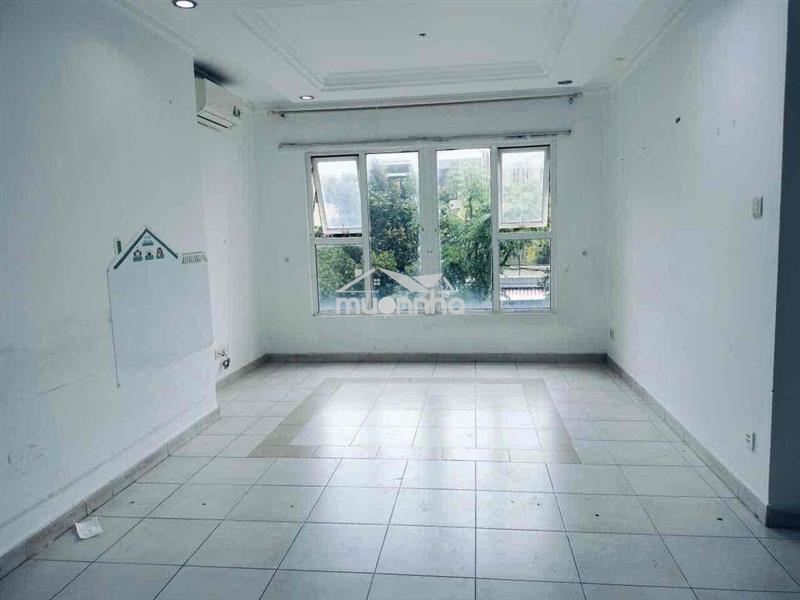 Cho thuê căn 93m2pn nhà trống 3 máy lạnh phúc yên 1