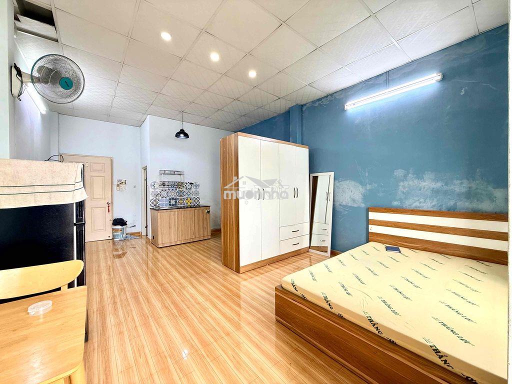 Cho thuê phòng quận 10 rộng 40m2_có ban công_gần đh hoa sen - Ảnh 4