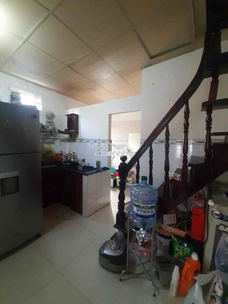 Nhà cho thuê 1 lầu 2 phòng q8 - Ảnh 3