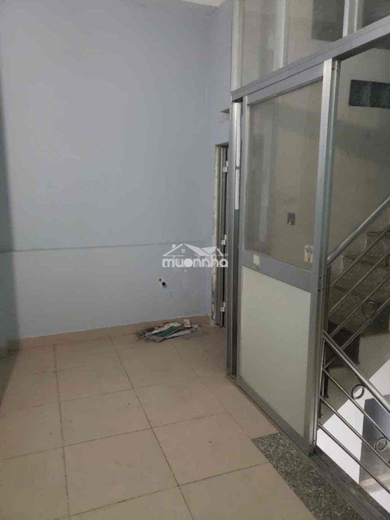 Cho thuê nguyên căn 3 lầu , 2 pn, đường nguyễn văn tố - Ảnh 3