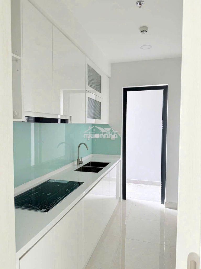 Kẹt tiền cần bán gấp căn dhomme view đầm sen và quận 1 - 3