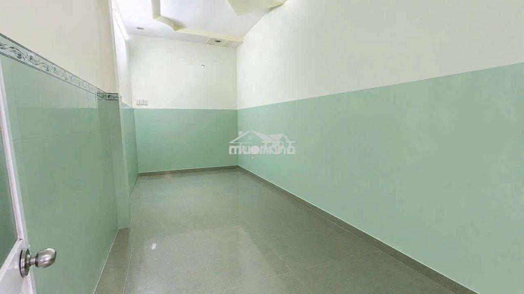Cho thuê nhà chdv - lạc long quân q11 - 16trieu - 6pn - 4 tầng - 4