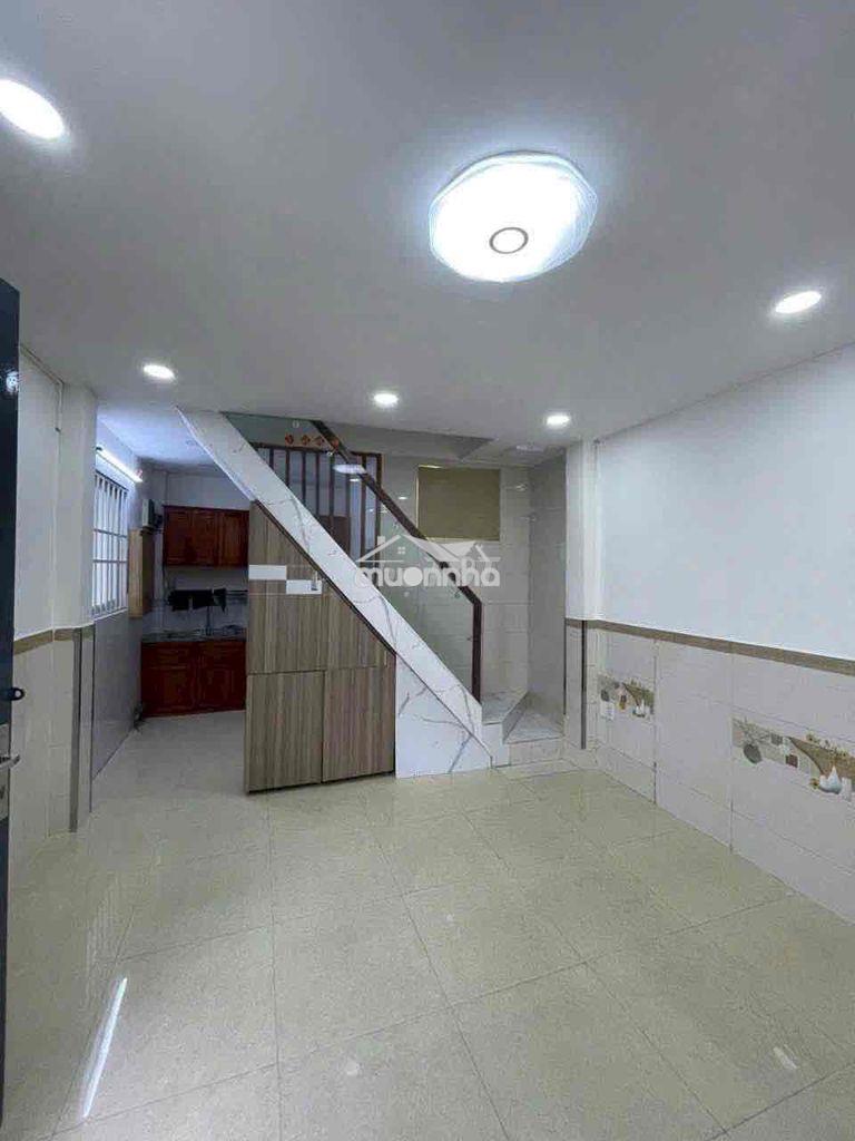 Nhà quận8  1trệt 2lầu   giá 2ty680 - 2