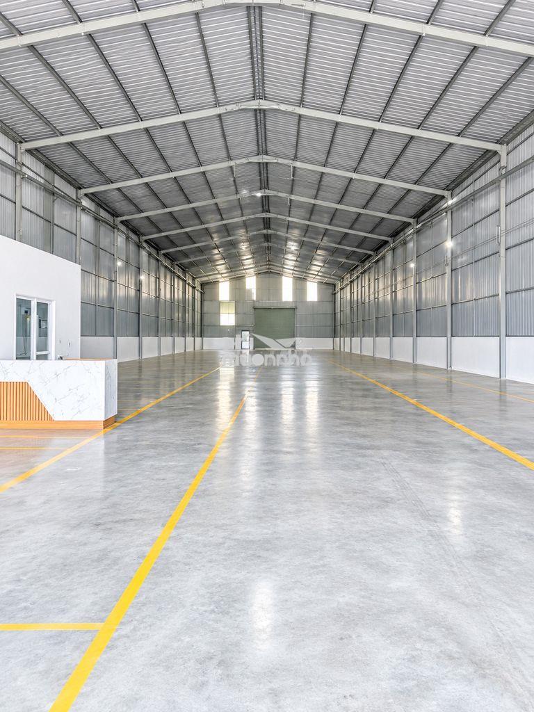Cho thuê kho xưởng trục ngay dt743 diện tích 1200m2, giá 40tr/tháng - Ảnh 2