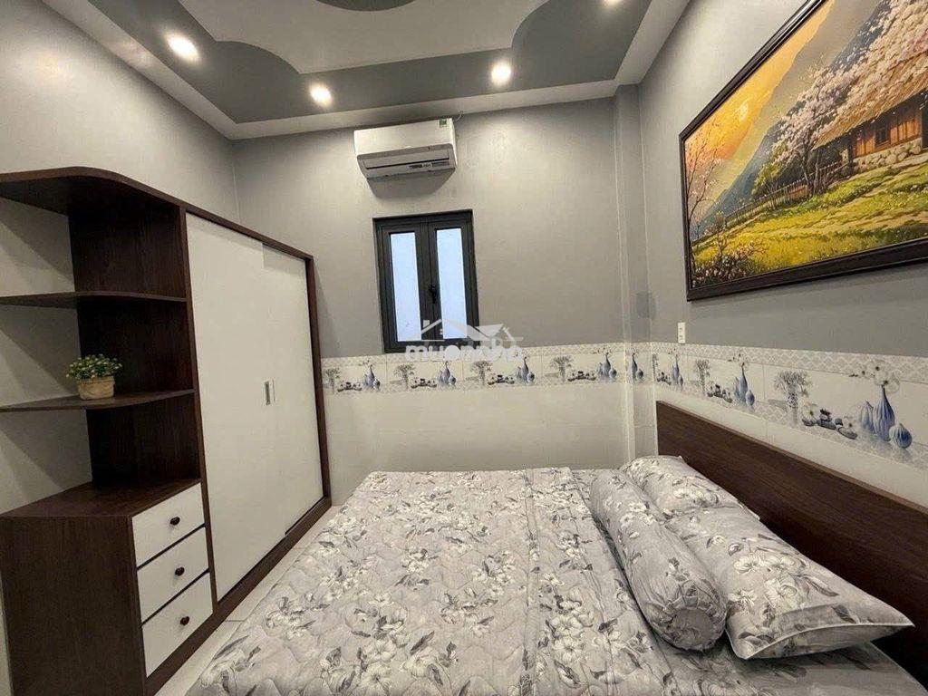 Không lỗi , không quy hoạch - dtt 160m2, 5,6 tỷ ,xe hơi, lê hồng phong - Ảnh 2