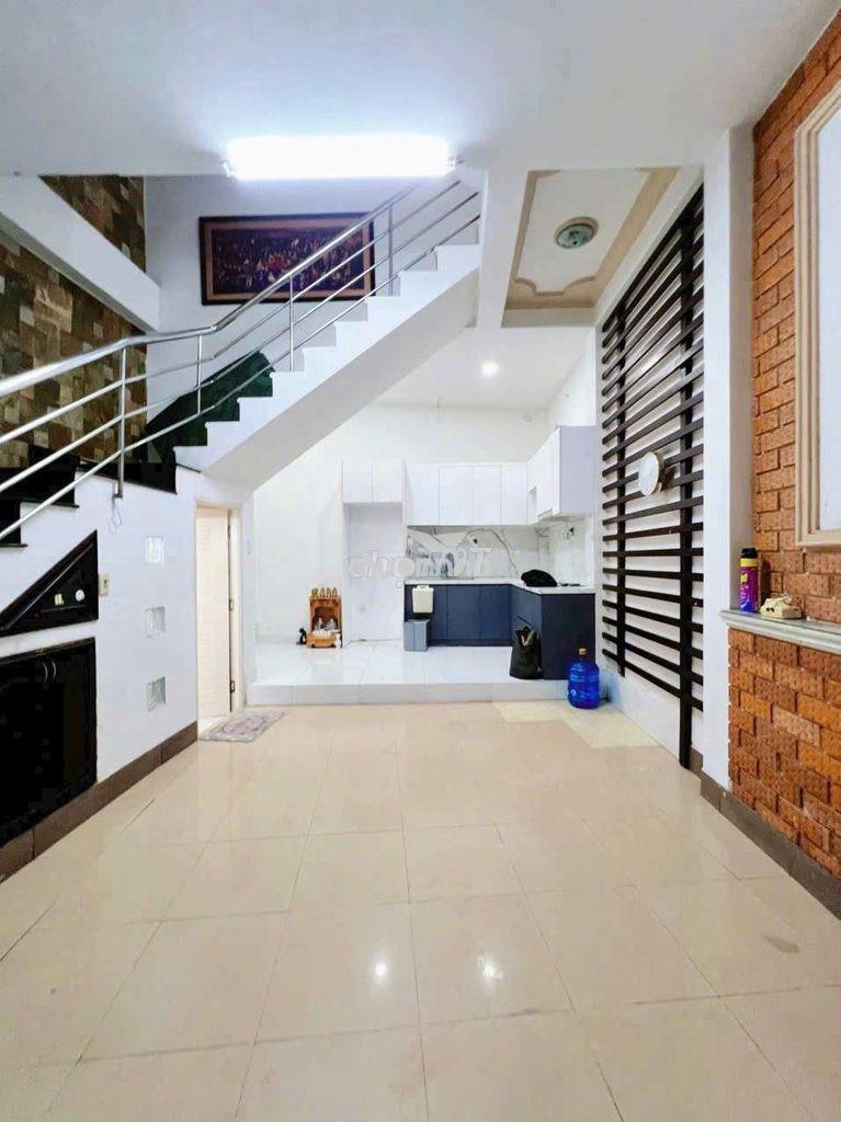 Mặt tiền trần hữu trang kd tự do phú nhuận. - 2