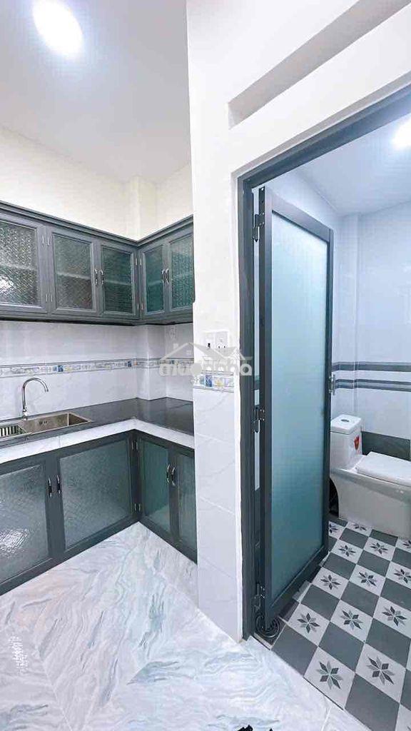 Nhà 2p2wc gần đường , trường học - 4