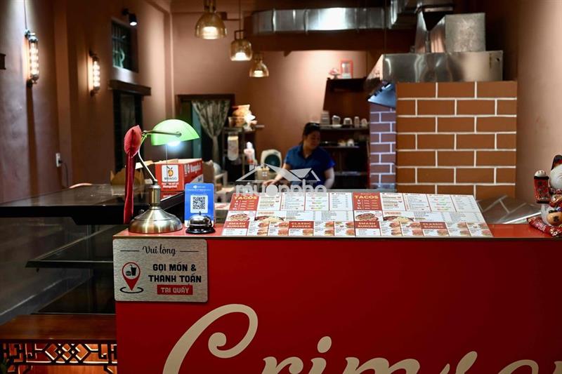 [Sang nhượng gấp] quán crimson’s fastfood - mặt bằng đẹp, giá tốt