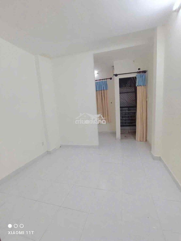 Cần tiền gấp bán nhà q.1 giảm 1 tỷ 1 - Ảnh 4