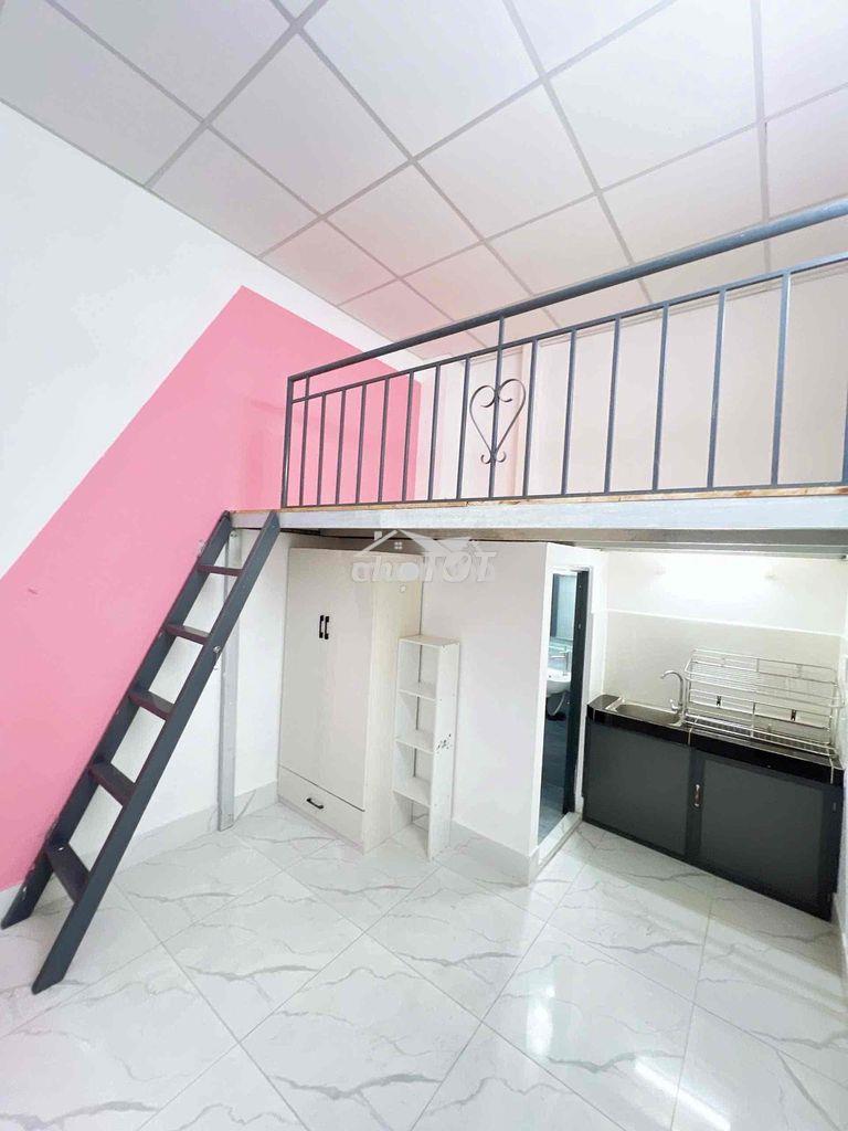 Duplex gác cao đứng được - giá sinh viên ( gần trường iuh và văn lang