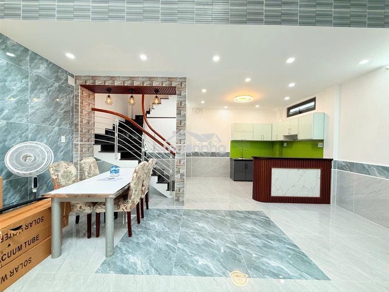 Gấp bán,nhà xây mới lê văn sỹ - 50m2 - giảm còn 8ty