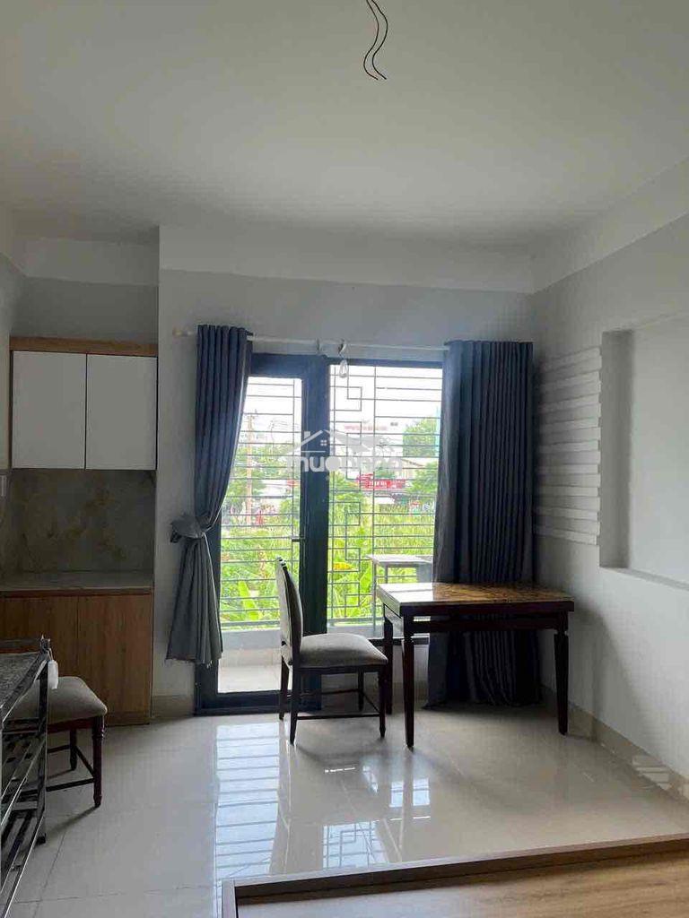 Cho thuê phòng ban công phạm hùng 4.5 triệu ở liền