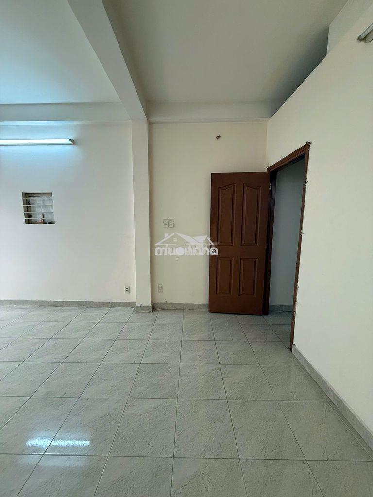 Cho sinh viên nữ thuê phòng -có wc riêng-ban công /cửa sổ thoáng mát - Ảnh 3