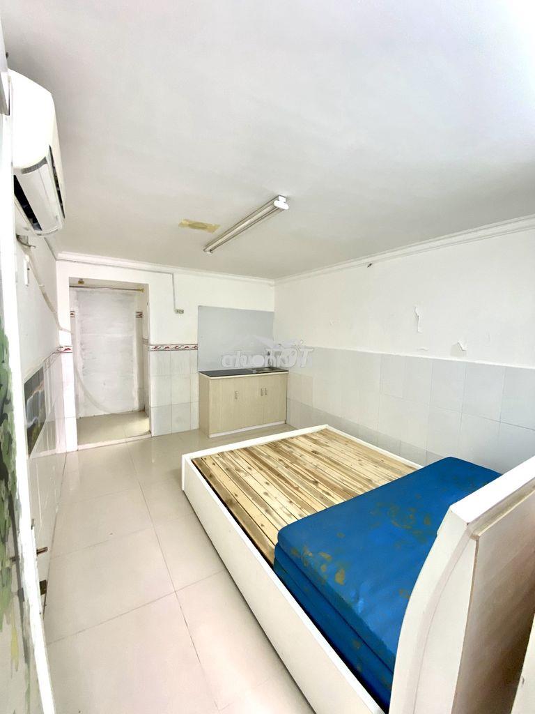 Nguyên căn 2 phòng riêng biệt. ngay chợ gò vấp. gần đh công nghiệp - 4