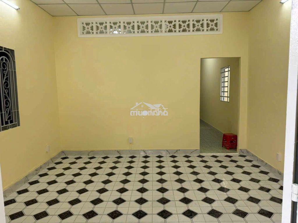 Nhà đẹp 140m2 - sân rộng để 2 oto - gần chung cư tam phú, thủ đức - Ảnh 2