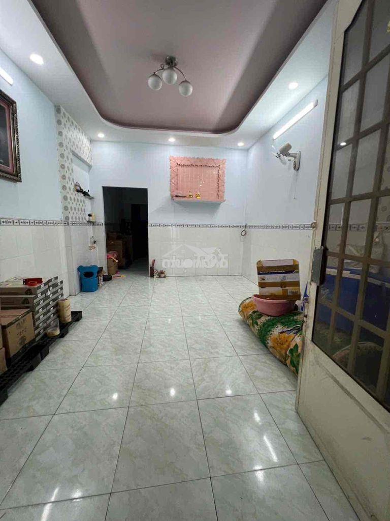 Nhà thuê giá rẻ hẻm lớn văn cao, tân phú