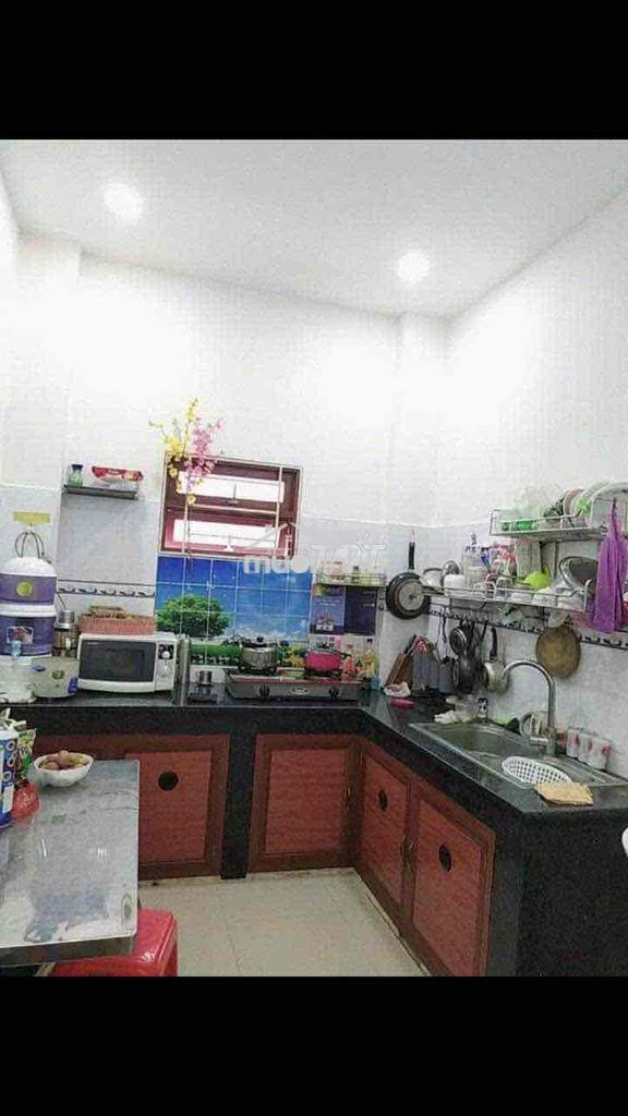 Nhà cho thuê  hẻm 3 gác đường tân hương  dt 4,3m x 13m đúc 1lầu 2pn 2w - Ảnh 3