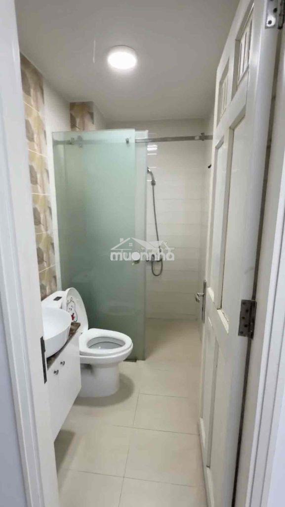 Cho thuê chdv 25m mt đường nguyễn phúc nguyên, q3 ( full nt ) có tm - Ảnh 4
