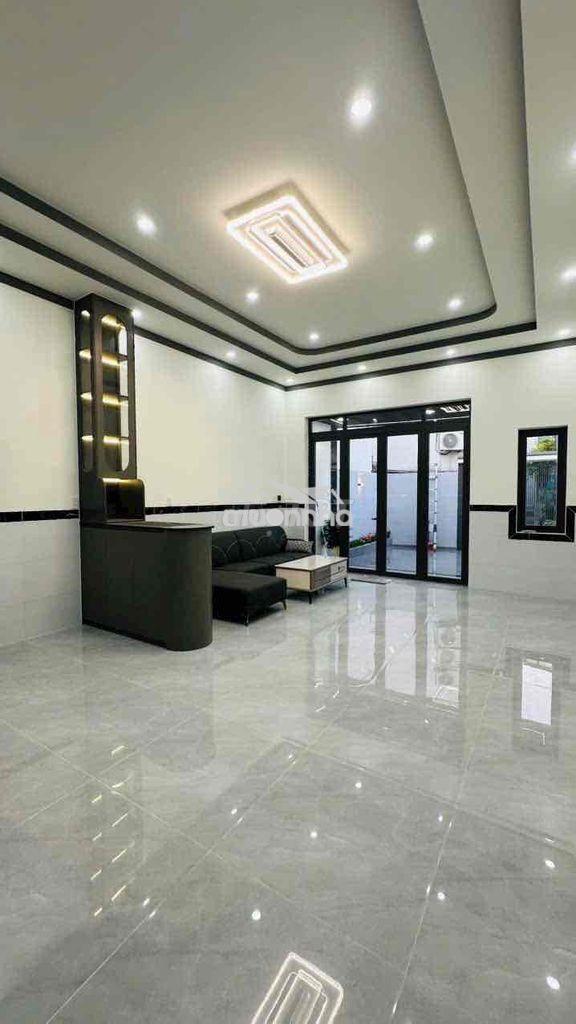 Bán nhà phương trung dũng bên ngoài nhé 4ty5  gần trường ngô