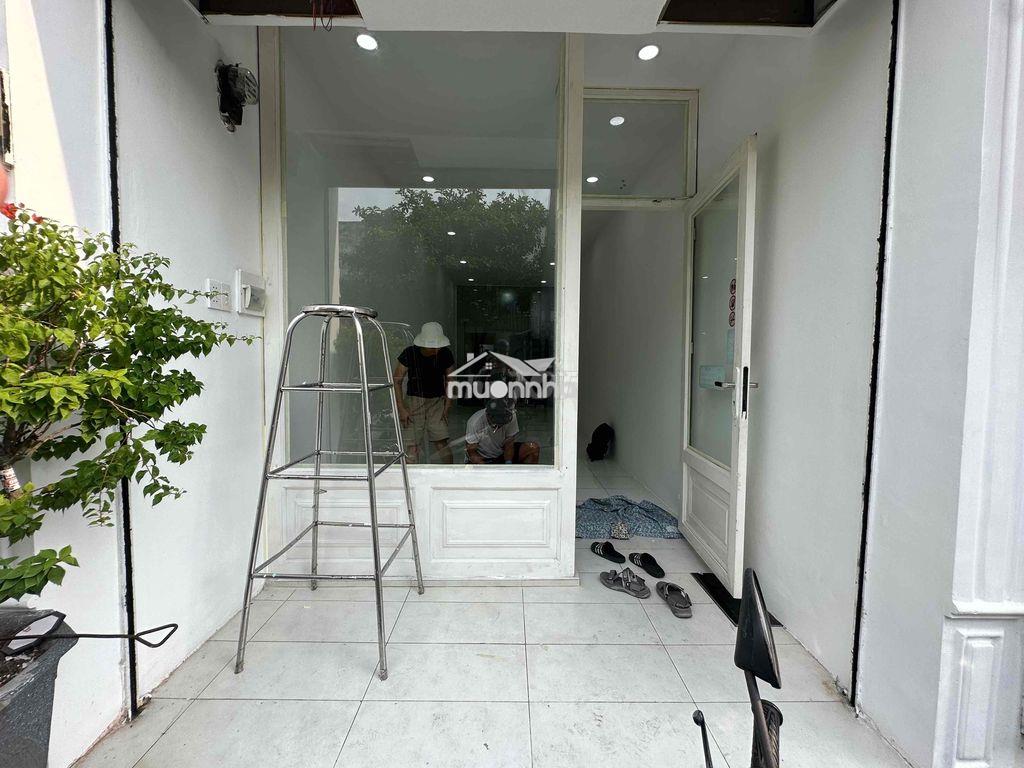 Mặt bằng kinh doanh trung tâm ngã tư thủ đức - 2