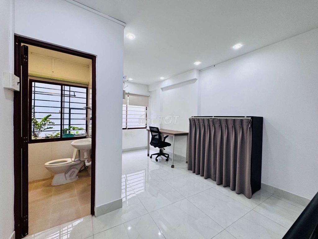 Nhà đẹp ở ngay sát mặt tiền huỳnh văn bánh 20m2_3t đúc đủ công năng - 3