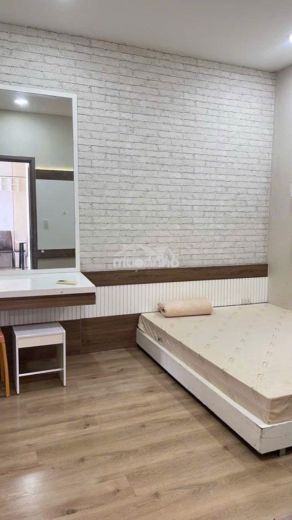 Căn hộ cao cấp galaxy 9, nguyễn khoái, quận 4, 2pn, giá: 15.5 tr/th