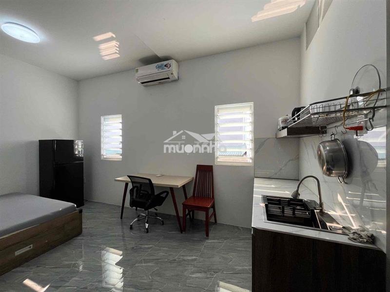 Cho thuê phòng mới như hình - nhà mới xây - ngay trần quốc toản