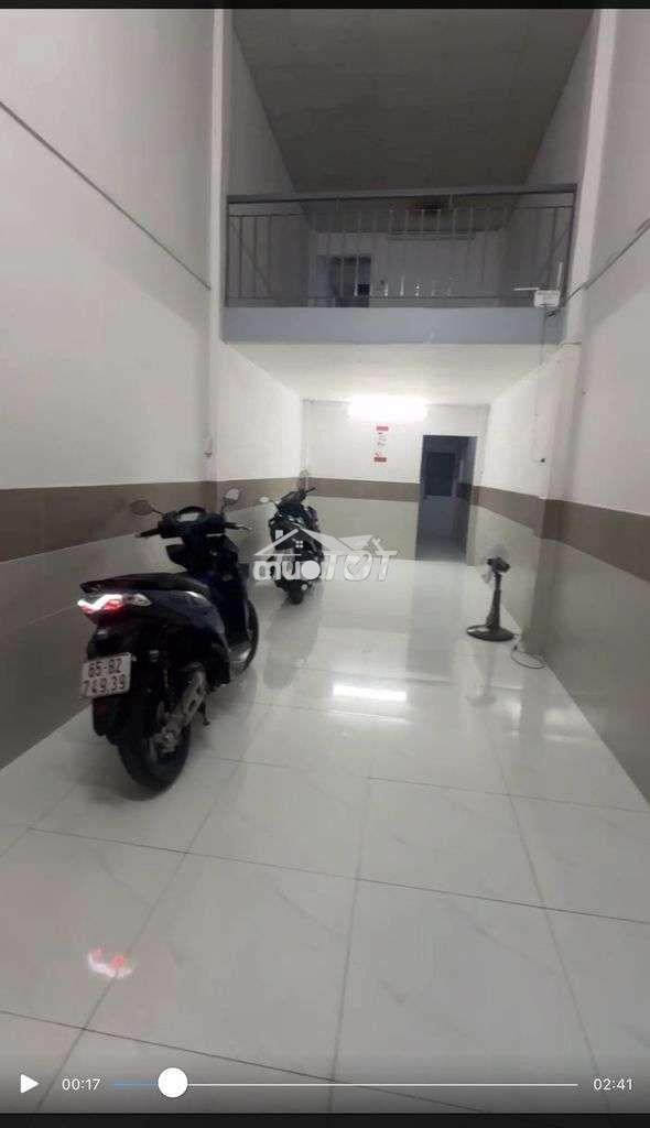Nhà 1 trệt lửng 1 lầu suốt 3x15m hẻm 154 nguyển biểu