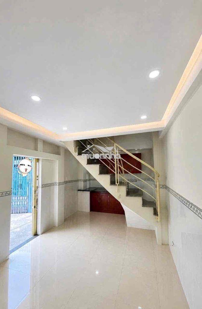 Cho thuê nc 1trệt 1lầu đường đồng xoài, 2pn 2wc, q tân bình
