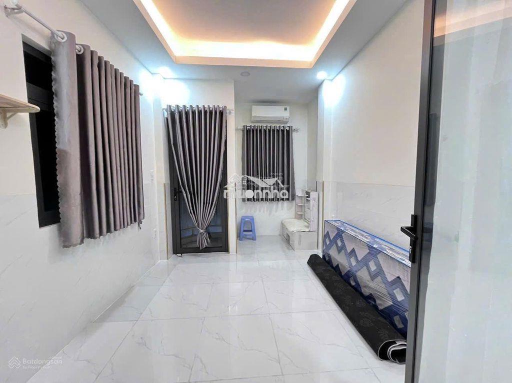 Cho thue nhà mới xây hxh trần quang diệu q3,2pn,ml, giá 10tr - 4