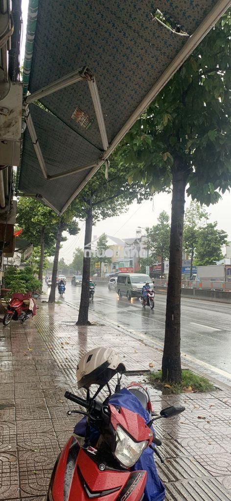 Mặt bằng trệt lầu mặt tiền đường phạm văn đồng cho thuê 10 triệu/tháng - 2
