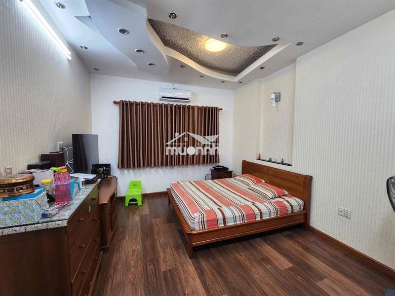 Chính chủ cho thuê nhà huỳnh văn bánh 4x14m 3 lầu giá 16tr/tháng có tl