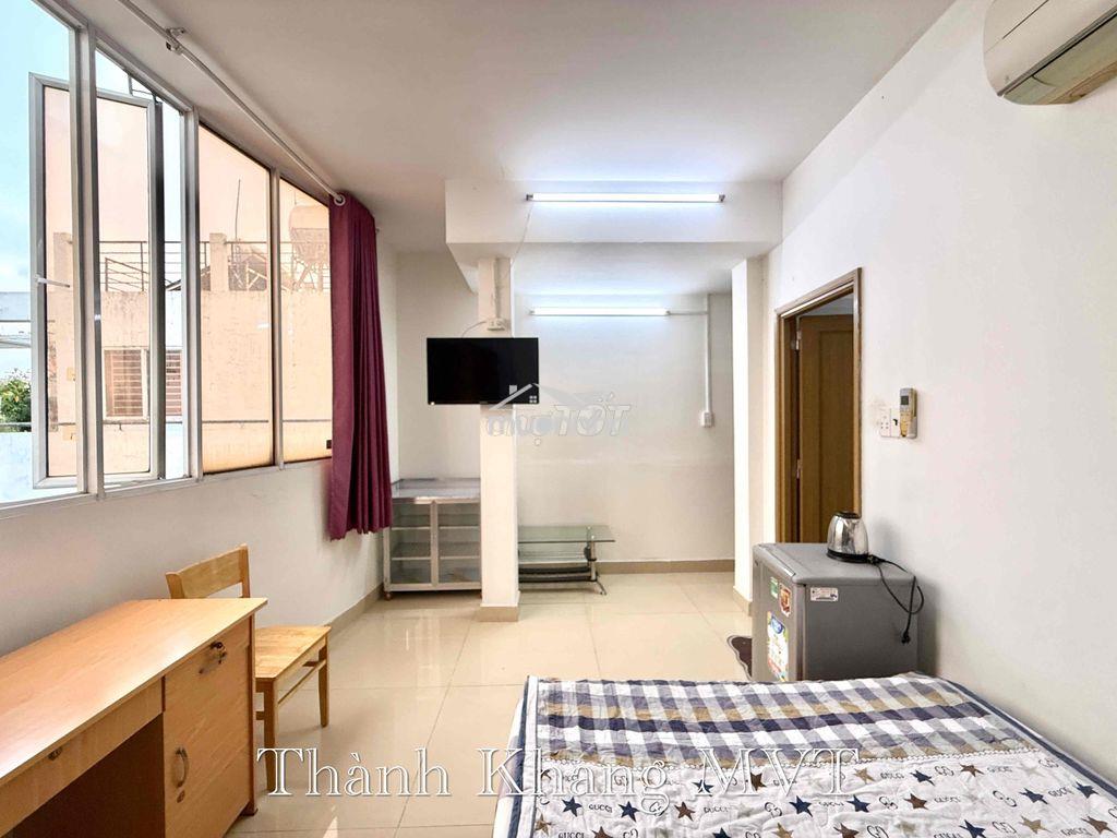 Cho thuê căn hộ cửa sổ thang máy full nội thất gần đại học kinh tế ueh - 3