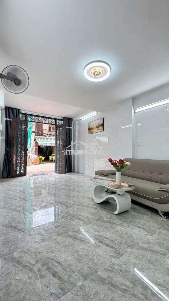 Cho thuê nhà mặt tiền cc cây mai -  tân thành - q11 - 15trieu - 2pn - Ảnh 2