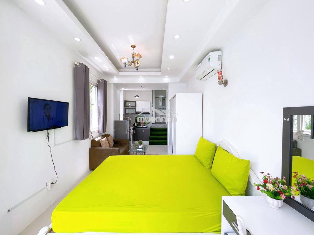 Studio ban công siêu chill - full nội thất cao cấp - lê văn sỹ -  q3 - 2