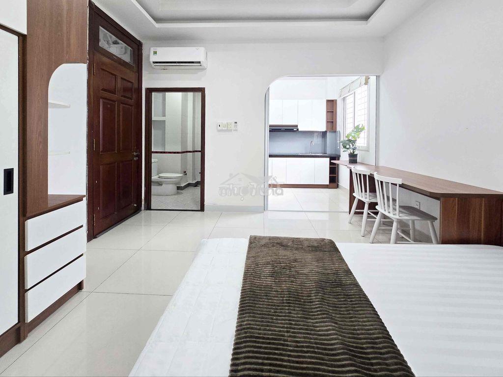 Cho thuê phòng - dạng 01 phòng ngủ - tách bếp - cửa sổ lớn - giờ tự do - 4