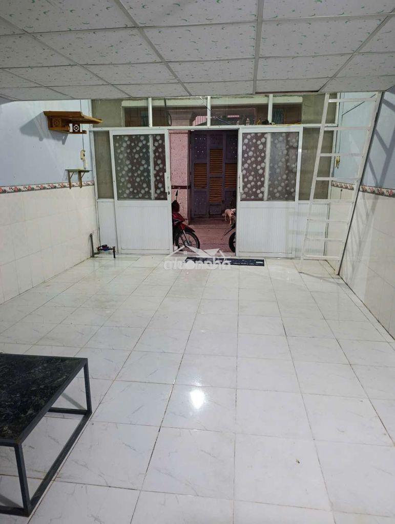 Nhà 2 phòng ngủ có máy lạnh đường ích thạnh, lò lu, trường thạnh,