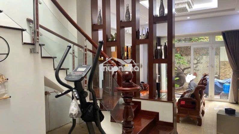 Biệt thự 150m ngang 8m nở hậu - 3 tầng - sau lưng mt võ thành trang. - 4