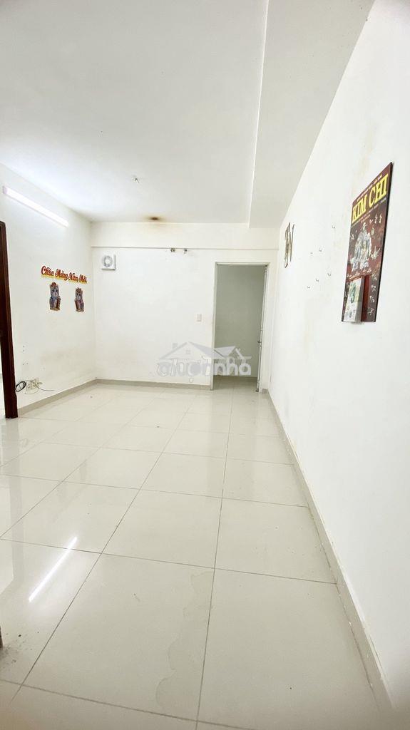 Bán căn hộ phú thạnh nguyễn sơn. 45m2 - 1pn - 1 tỷ 650, lầu cao.