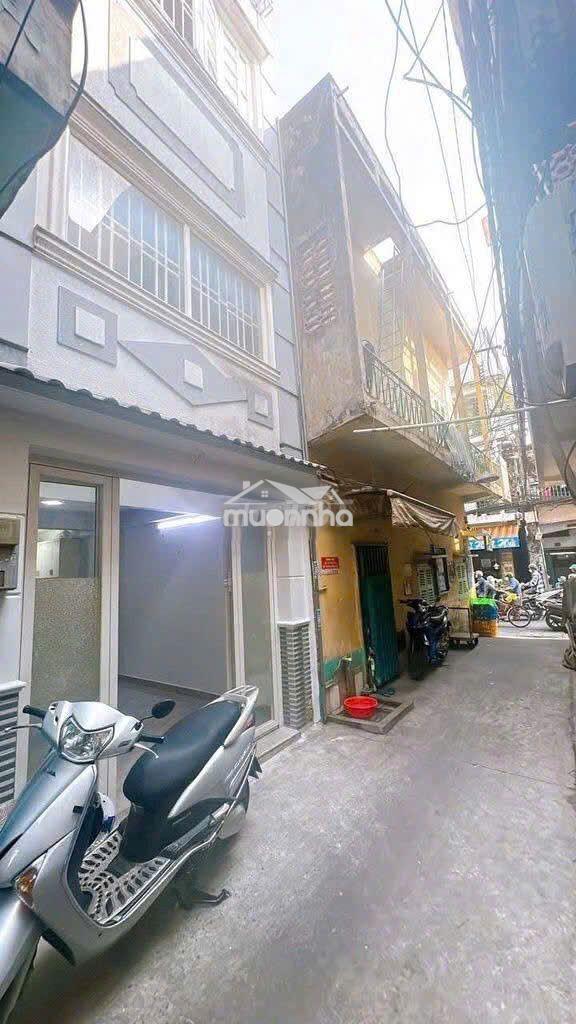 Nhà nguyên căn đường đoàn văn bơ - 2pn 3wc - 3.2x7m - 2