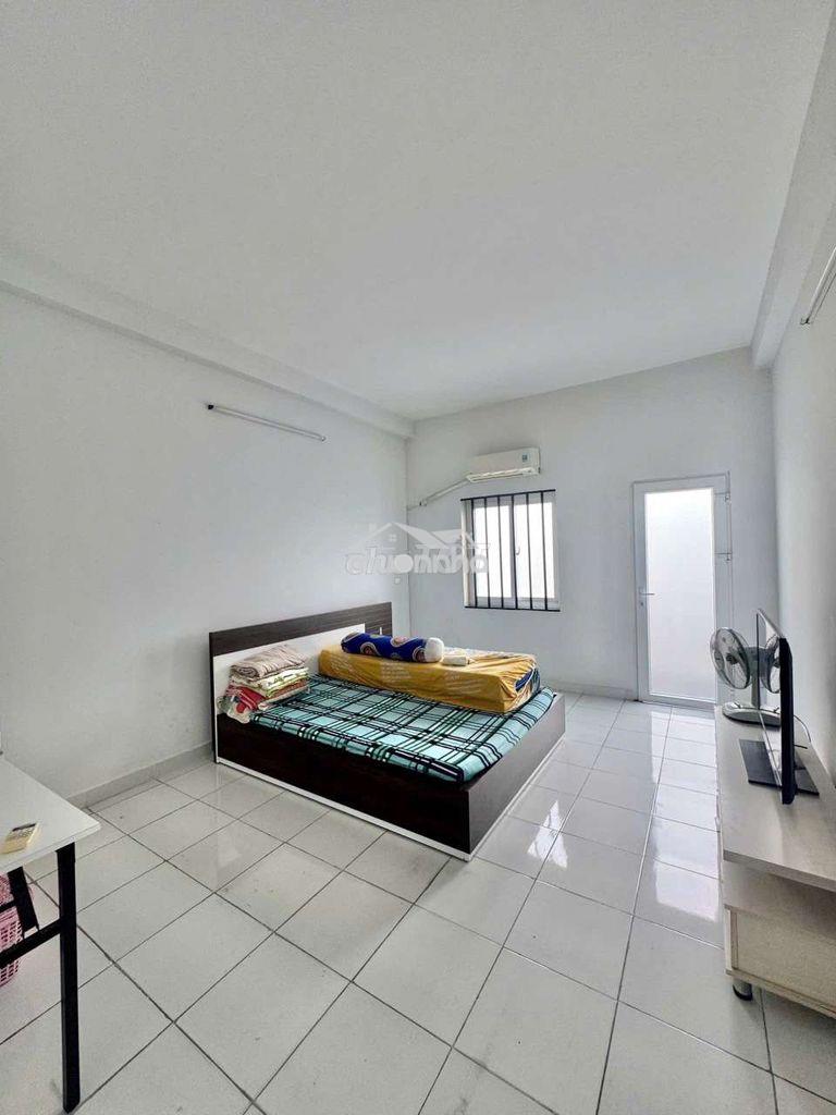 Cho thuê nhàlê văn quới - 10trieu- 2pn - có nội thất- hẻm xe tải - Ảnh 4