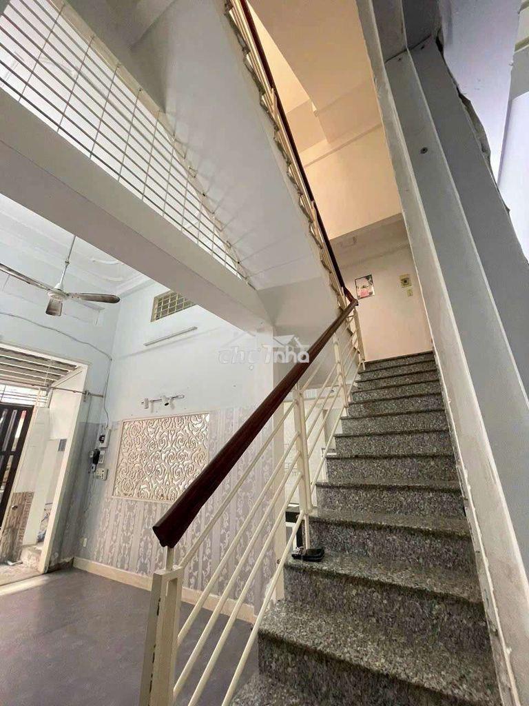Kinh tế khó khăn bán gấp trong tháng để xoay sở công việc. ngang 5.25m - Ảnh 4
