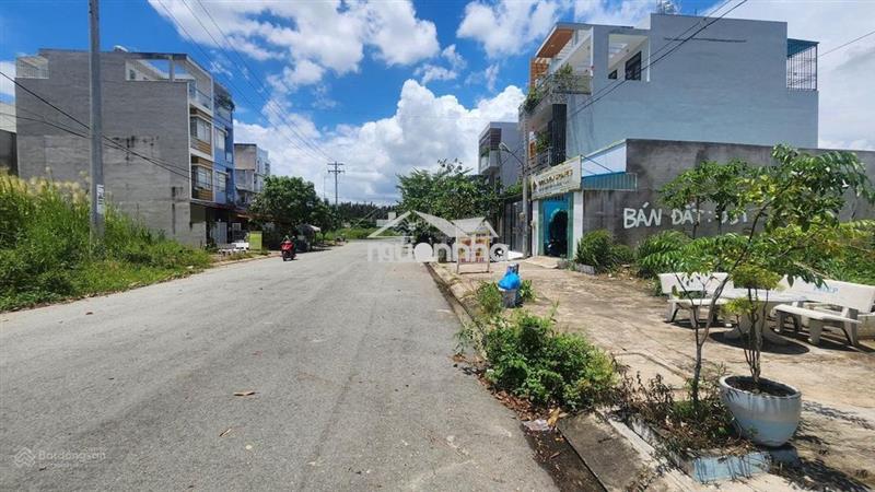 Hạ giá bán gấp nhà mặt tiền đ.số 3, đang thuê 10 triệu, xã long thới