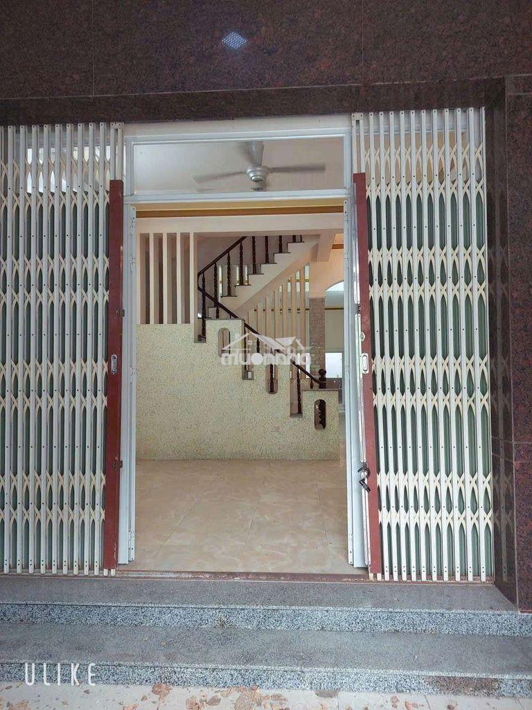 Cho thuê nhà 3 lầu khu dân cư gia hòa xã phong phú ql50 - 2