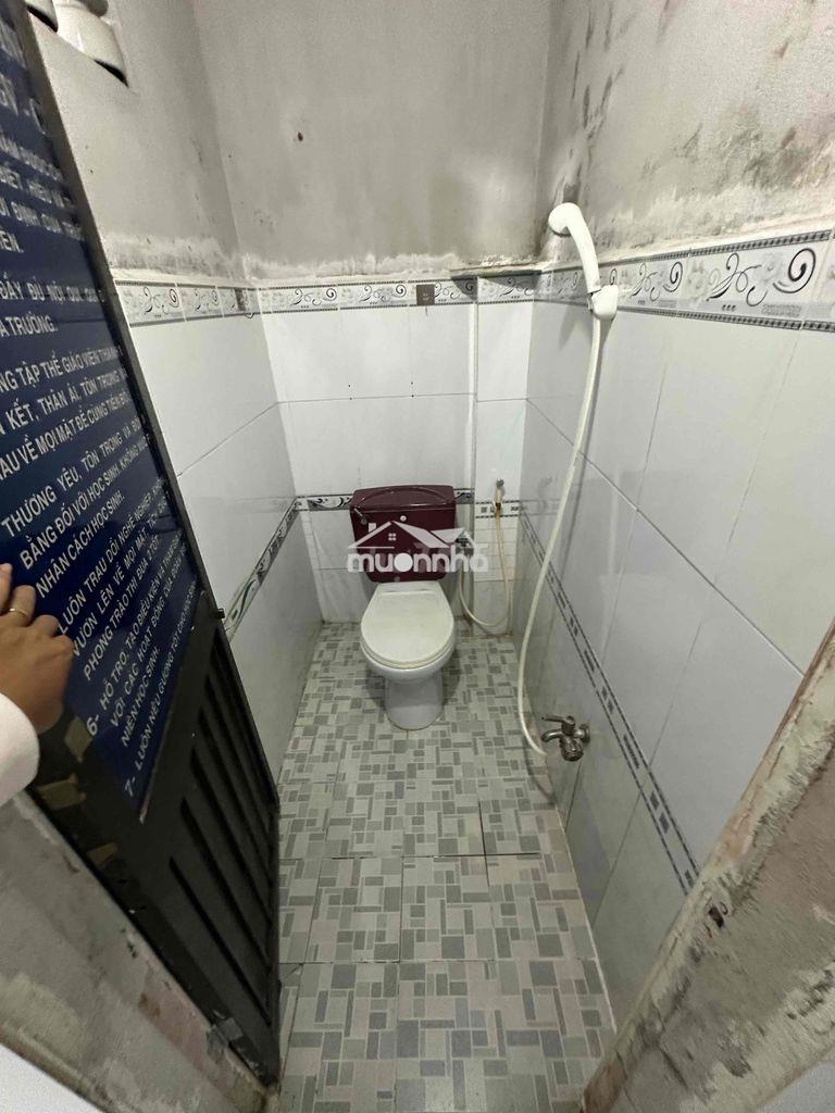 Cho thuê nhà nguyên căn 3x12m có gác - Ảnh 4
