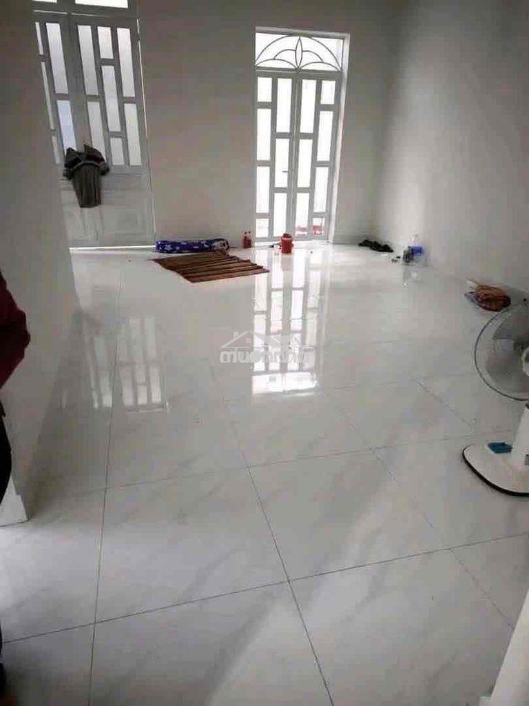 Nhà ngay chợ cổng 10 long bình sát công viên tam hiệp cấp 4 dễ decor - Ảnh 4