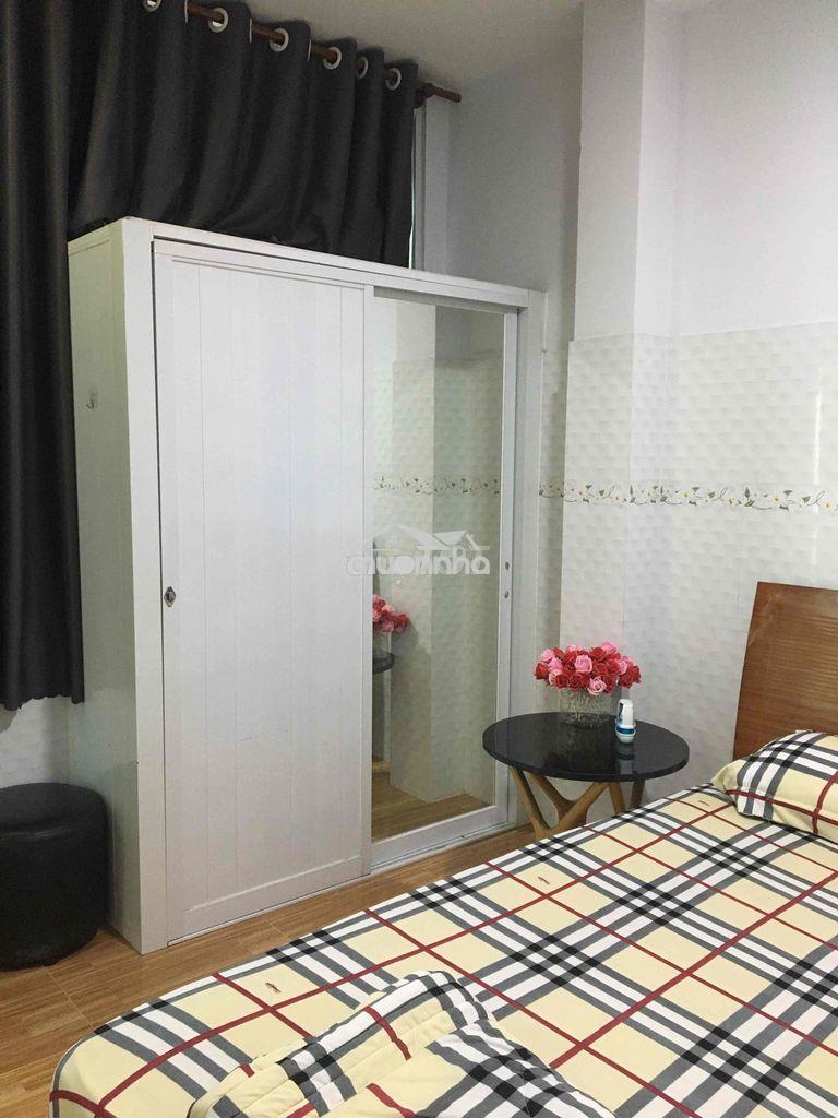 Nhà hẻm xem hơi, gần chợ, siêu thị, thuận tiện cho việc sinh hoạt - Ảnh 3