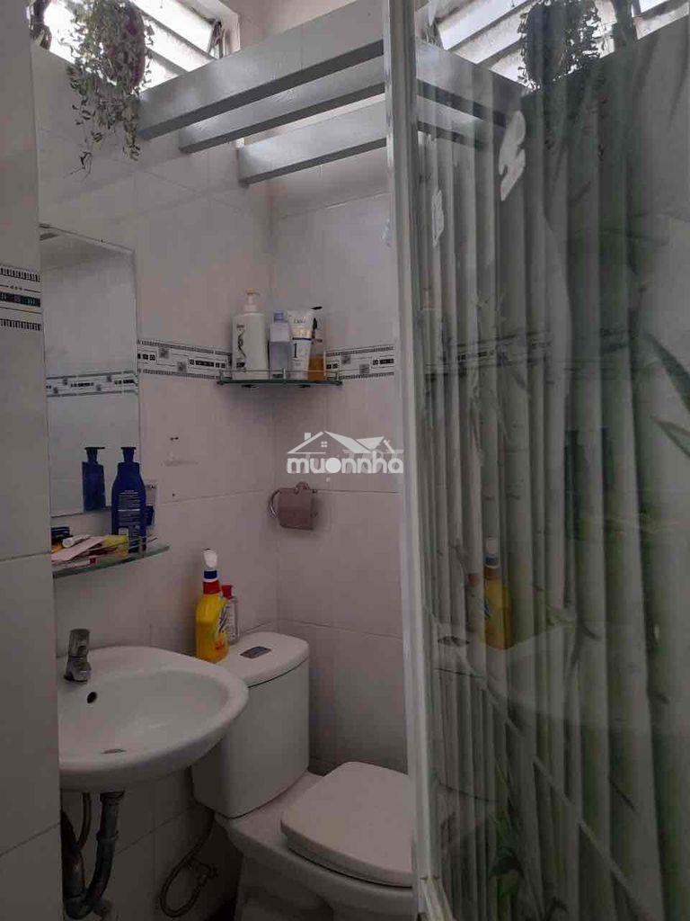 Hạ giá bán cấp căn góc 64 xuân thuỷ - 4